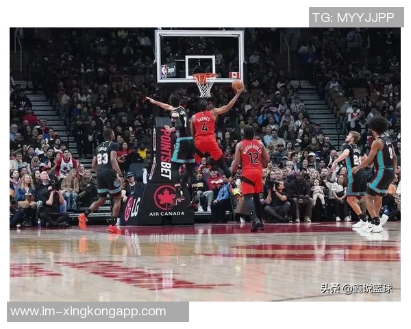 米切尔半场表现亮眼12投7中斩获17分6篮板2助攻且零失误正负值高达19 米切尔半场表现亮眼12投7中斩获17分6篮板2助攻且零失误正负值高达19