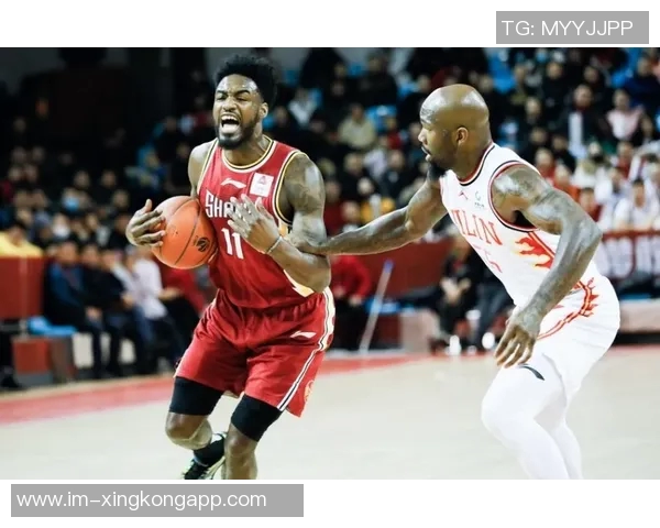 媒体人分析弗格状态对CBA表现的影响与伤病恢复的重要性 媒体人分析弗格状态对CBA表现的影响与伤病恢复的重要性